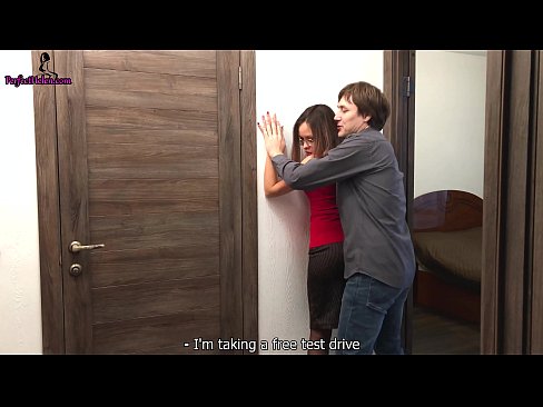 ❤️ Sexy Realtor Sensually Jerks Kanyang Puke at Fucks Habang Nagbebenta ng Kanyang Apartment - Krempai ❤️ dekalidad na sex sa amin ☑