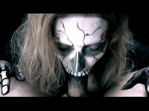 ❤️ Demon girl ng sanggol titi sa kanyang itim na bibig at swallowing cum. ❤️ dekalidad na sex sa amin ☑